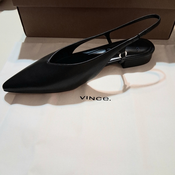 New in Box Vince Ines Slingback Flats Size 8M  $330